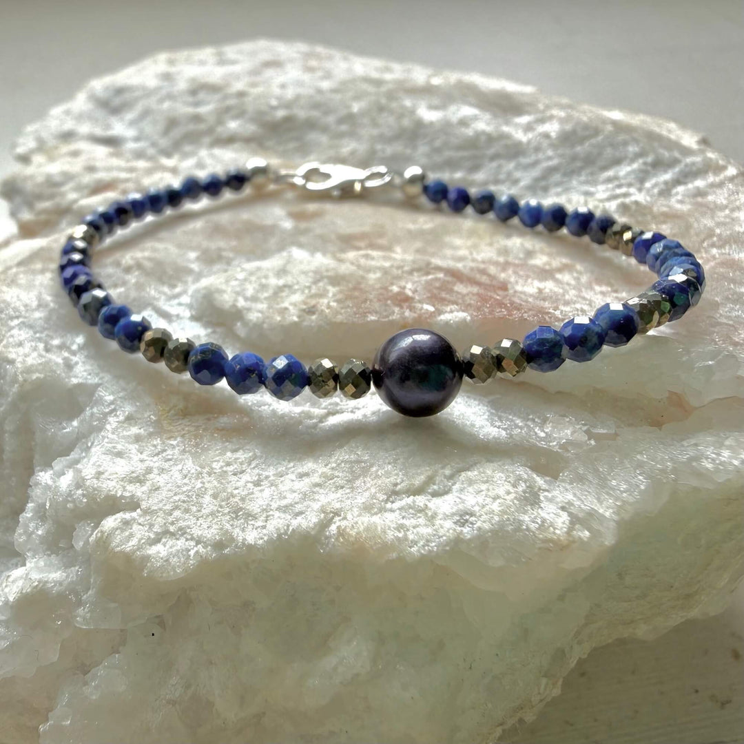 Lapis Lazuli, Pyrite & Black Pearl Bracelet
