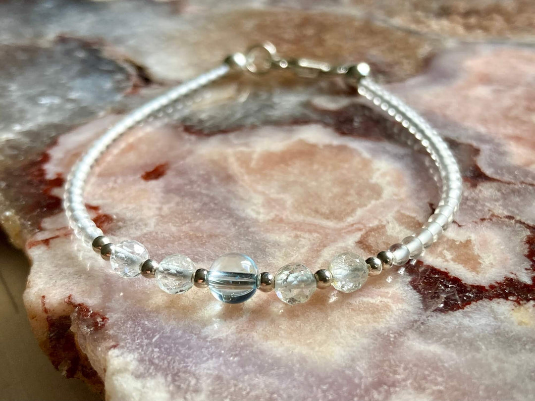 November birthstone bracelet for healing