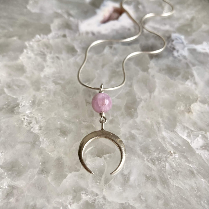 La Luna Love Kunzite healing crystal Necklace