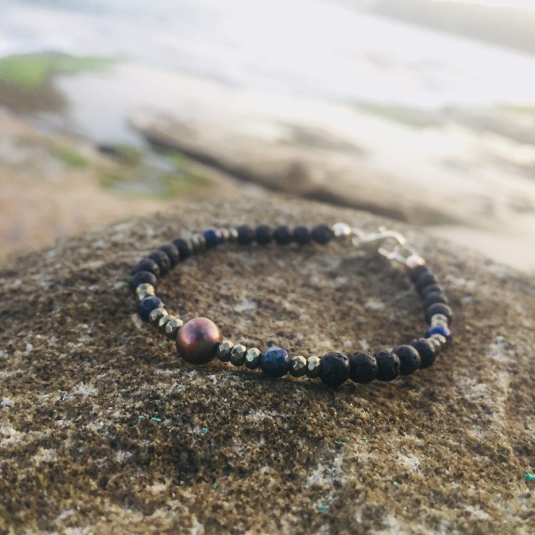 Lapis Lazuli, Pyrite & Black PearlDiffuser  Bracelet