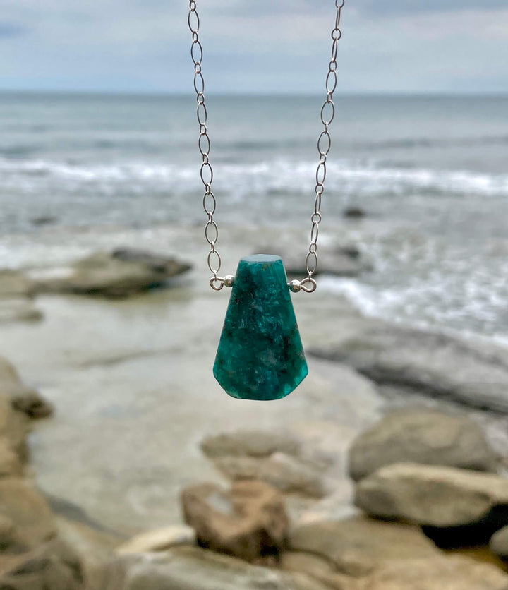 Atlantis Pendant Chain Necklace